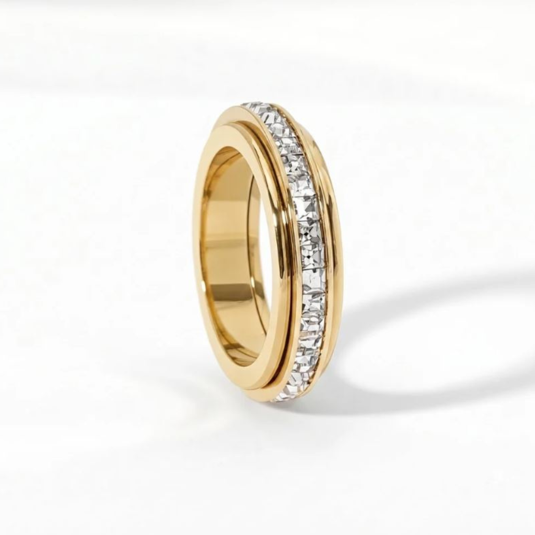 Celeste™ – Spinning Ring